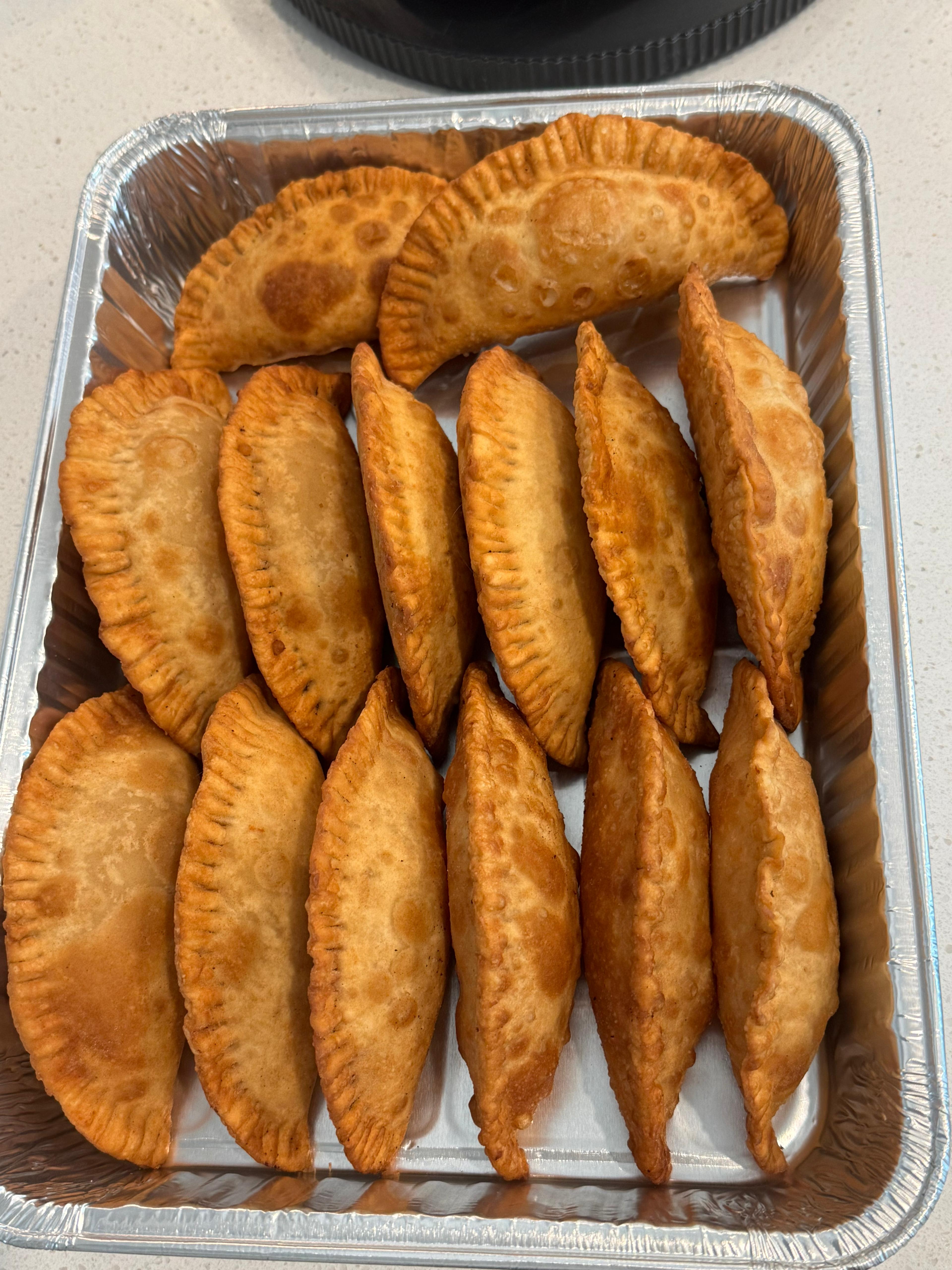 Empanada de Pollo y Queso