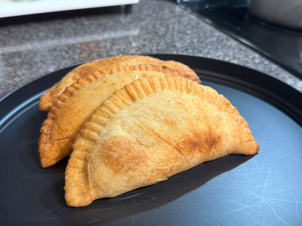 Empanada Jamón y Queso
